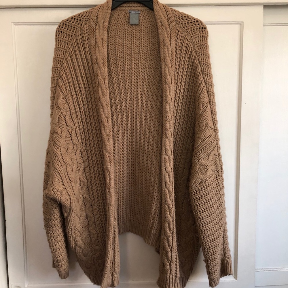Charlotte Russe tan cardigan
